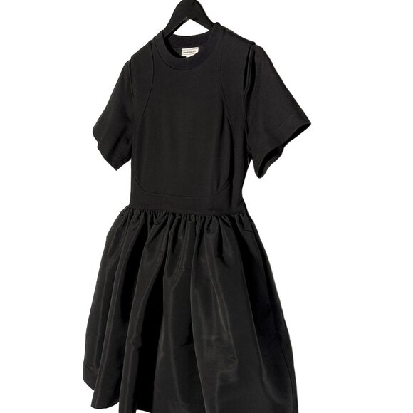 Alexander McQueen 2022 Black Short Sleeves Cut Out Flare Mini Dress - Picture 2 of 13